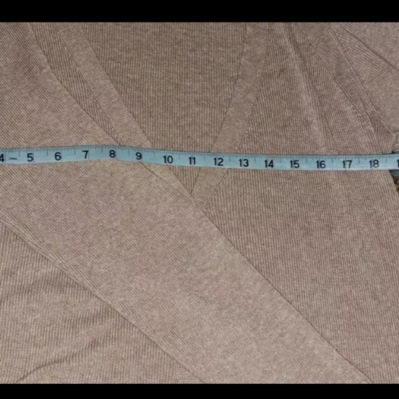 Dip Light Brown V-neck Botton Front Knit Cardigan Size Large B27#14 - Picture 6 of 8